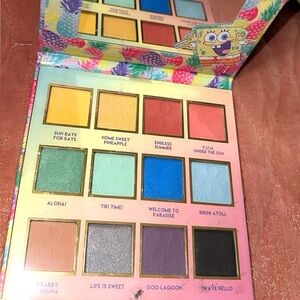 SpongeBob SquarePants Tropical Eyeshadow Palette - Blue, Yellow, Pink